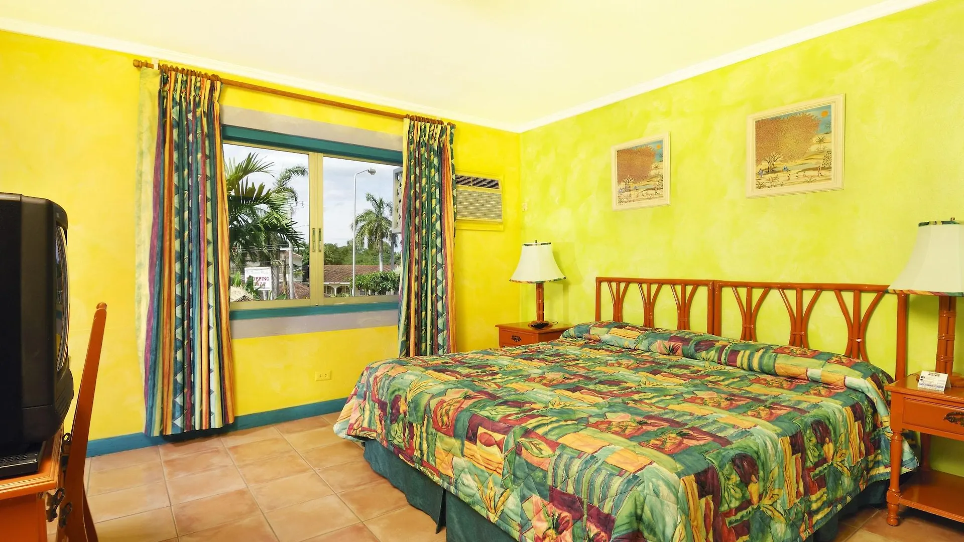 Doctors Cave Beach Hotel Montego Bay