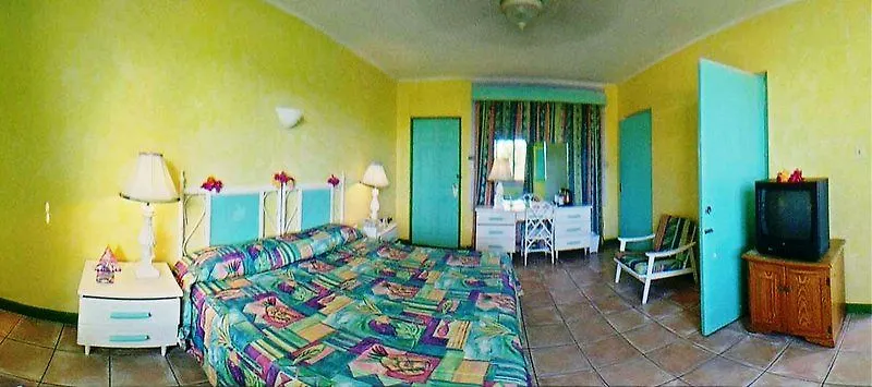 Doctors Cave Beach Hotel Montego Bay