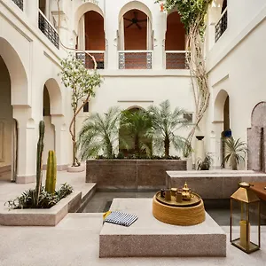 Brummell Medina Riad